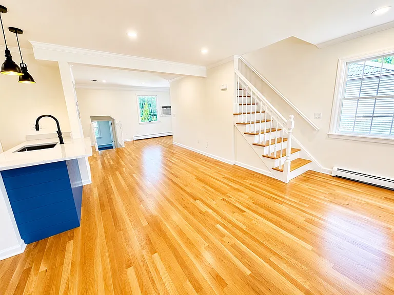 21 Neil Ln #B — Photo 6