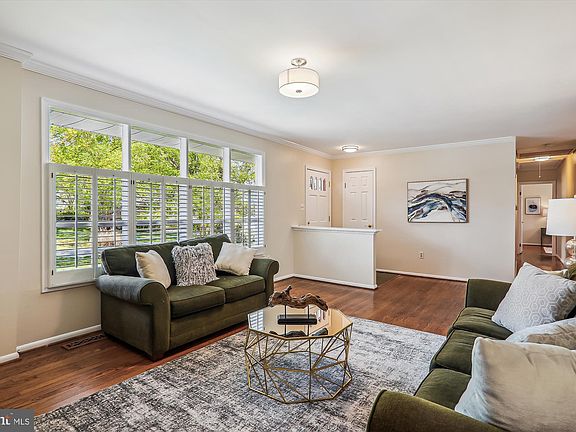 3rd image of 3924 Brooke Meadow Ln