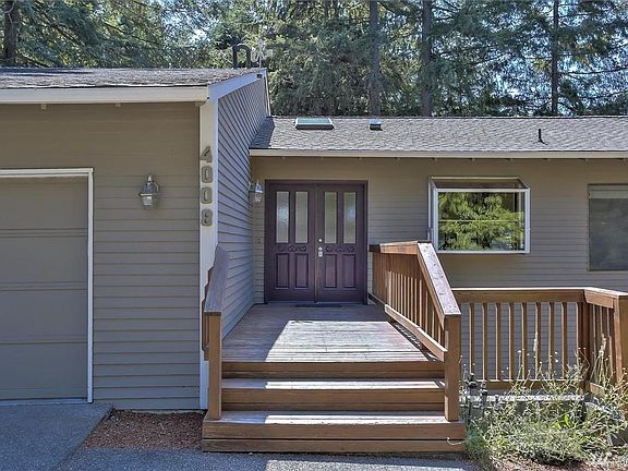 2nd image of 4008 32nd Avenue Ct