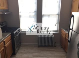 3072 37th St APT 3F, Astoria, NY 11103
