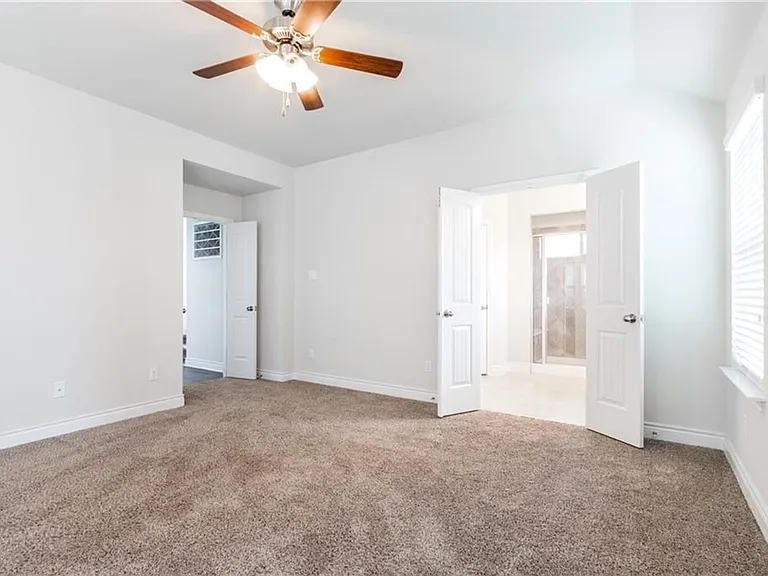 2104 Pindos Pony Way — Photo 14