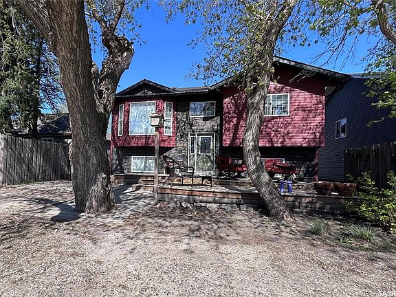 2nd image of 608 Alberni STREET