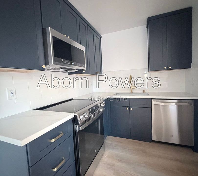 1st image of 4453 Riverside Blvd APT 3