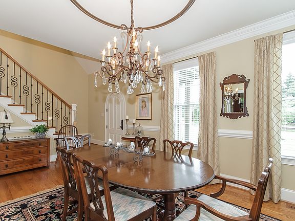 Elegant Dining Room