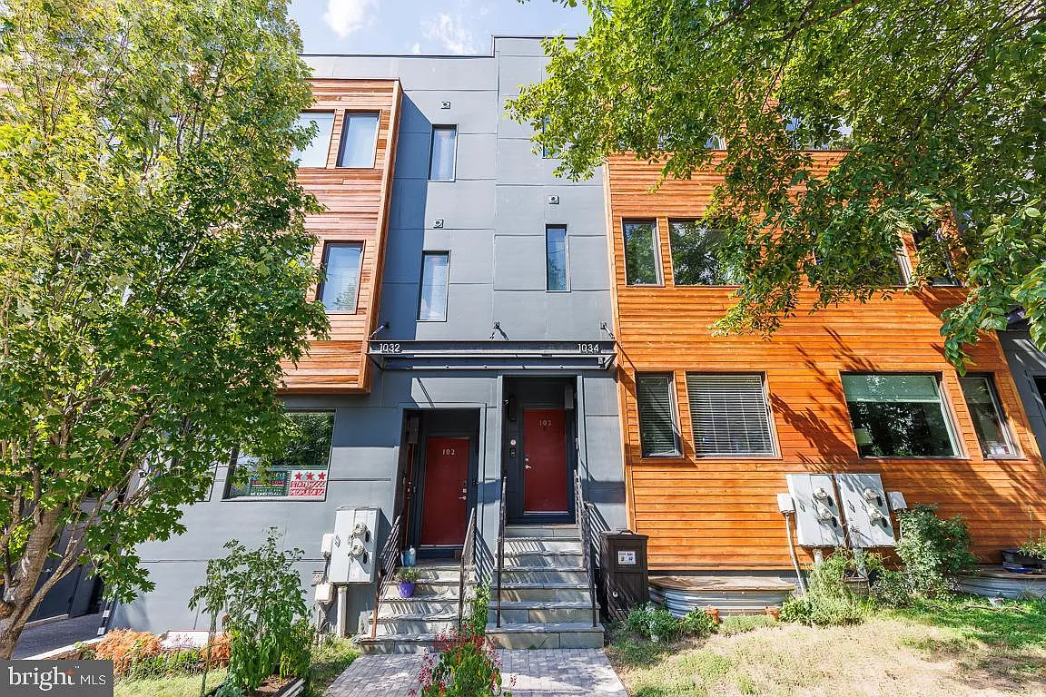 Otis Place Flats — Photo 3