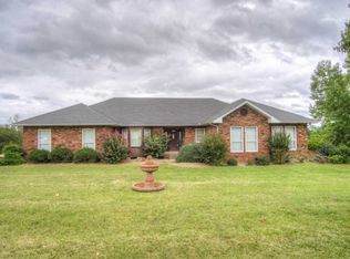 5170 Westwind Dr, Joplin, MO 64804