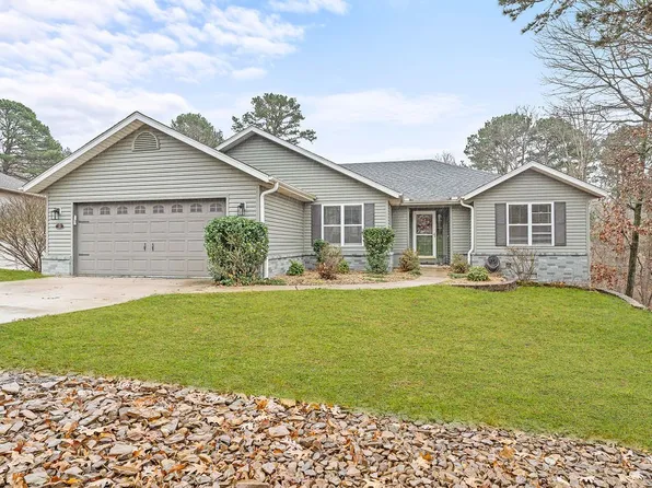 16 Winters Ln, Bella Vista, AR 72714