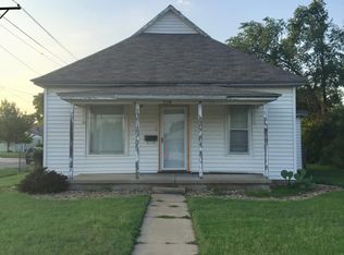 228 W 12th Ave, Hutchinson, KS 67501
