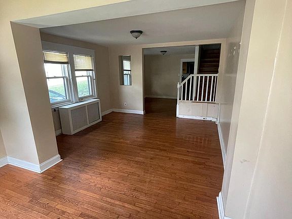 2nd image of 3 S Glen Ave