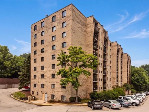 1400 Smokey Wood Dr APT 406, Pittsburgh, PA 15218