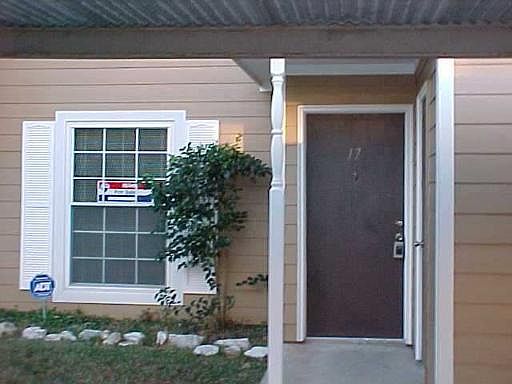 2nd image of 7314 OAK MANOR DR #17