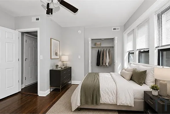 7121 S East End Ave #3A — Photo 11