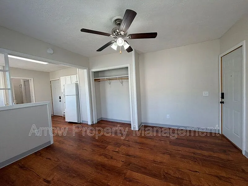 Studio, 1.0 bath, $665 — Photo 4