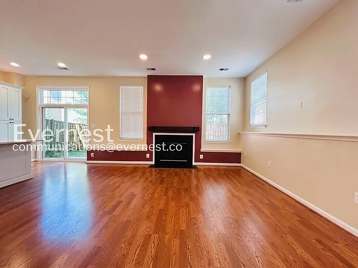 8348 Middle Ruddings Dr — Photo 7