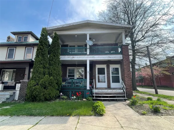 1027 Washington Pl, Erie, PA 16502