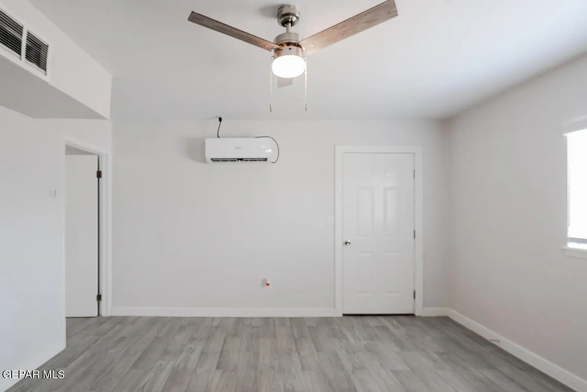 1 bed, 1.0 bath, 950 sqft, $1,100 — Photo 4