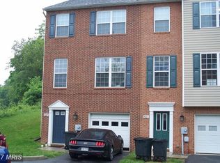 433F W Baltimore St, Greencastle, PA 17225