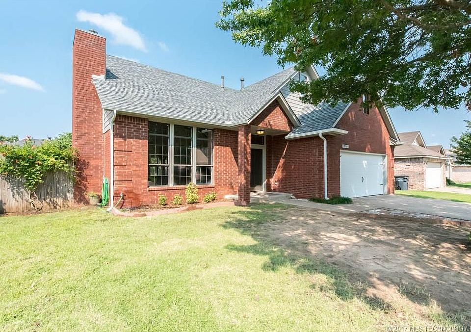 1st image of 13764 S Oak Pl E