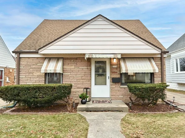 2376 South 95th STREET, Milwaukee, WI 53227