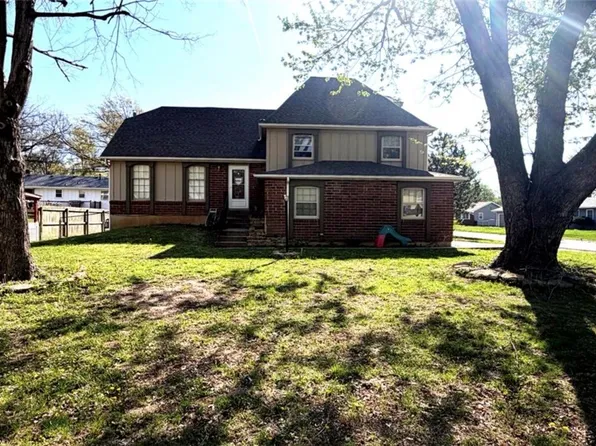 2315 N 81st Ter, Kansas City, KS 66109