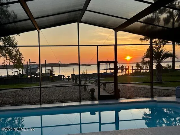 16026 SHARK Road W, Jacksonville, FL 32226