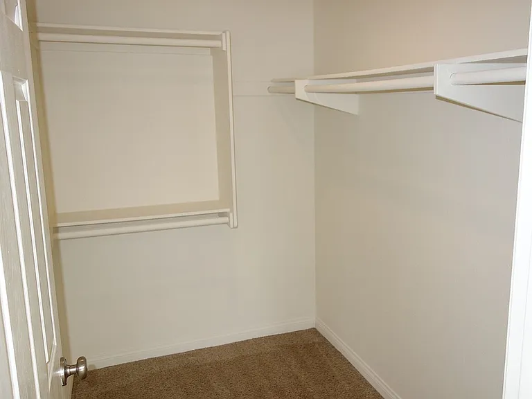 Elan Playa Mar Apartment Homes — Photo 10