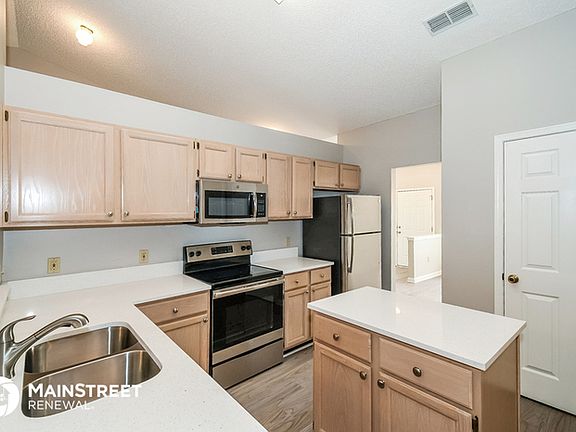 5th image of 8837 Rockpond Meadows Dr