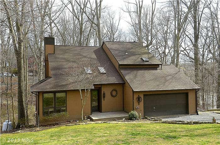 1st image of 10762 Lake Forest Dr
