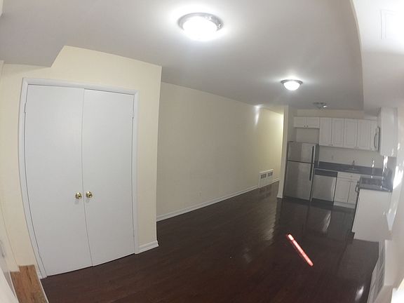 3rd image of 216 Macon St #2AK