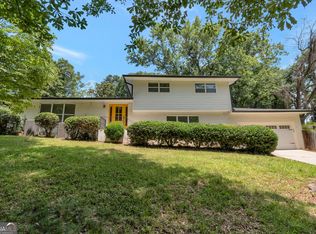 3102 Edgewater Dr, Gainesville, GA 30501