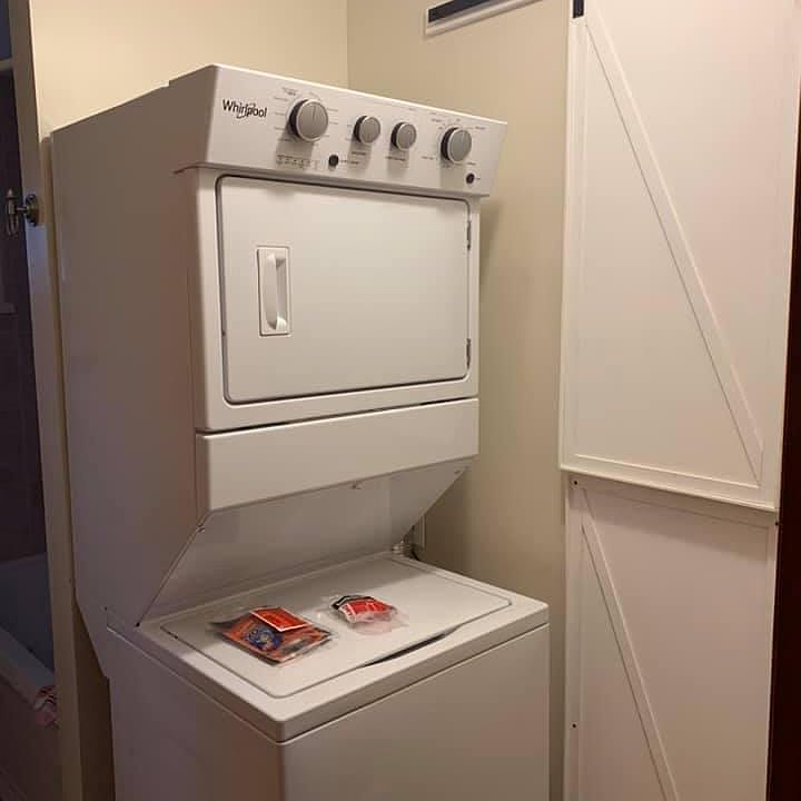 Washer/dryer in bathroom