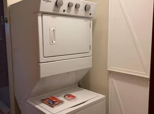 7131 Baumhart Rd, Amherst, OH 44001