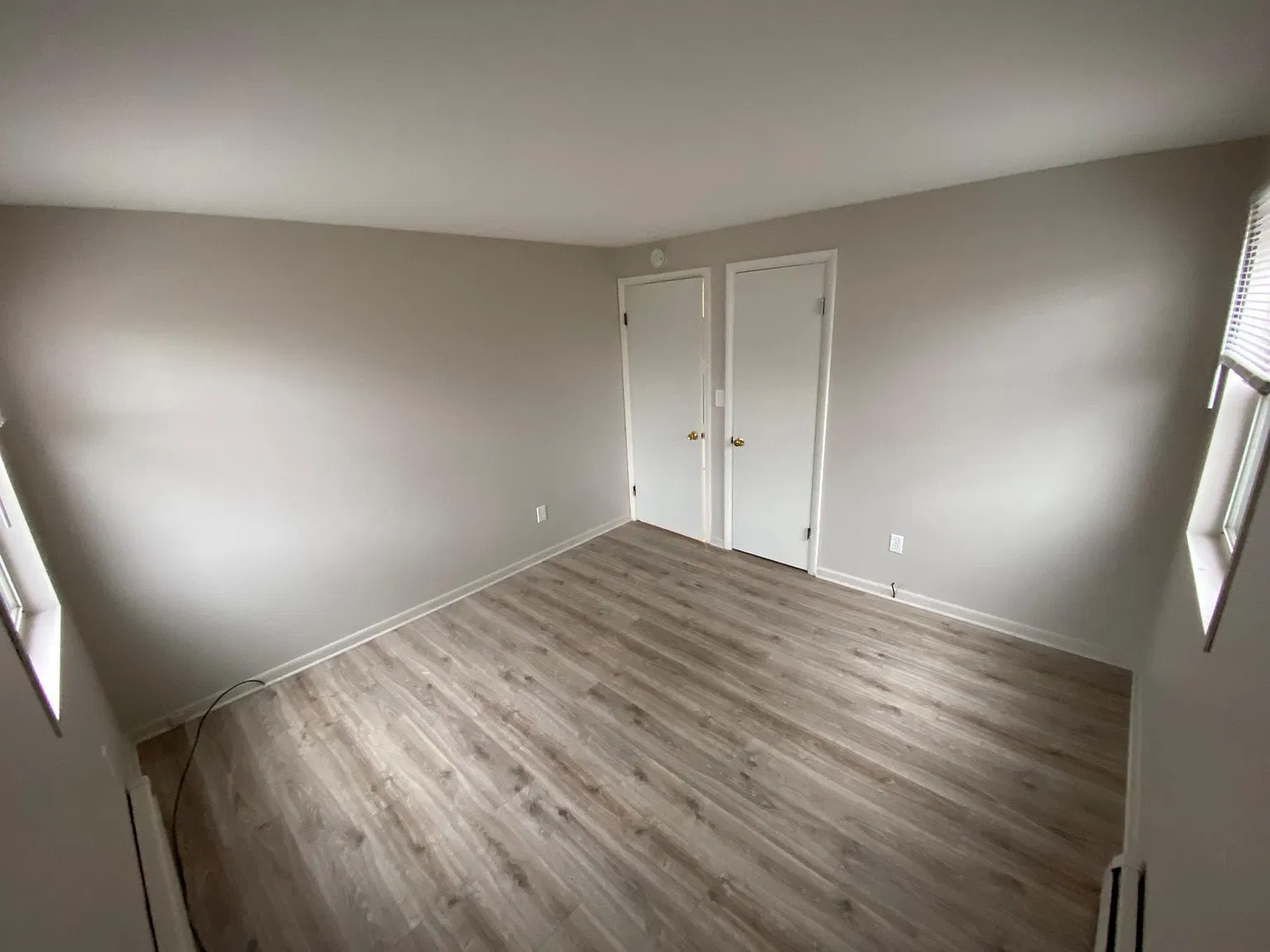 2 bed, 700 sqft, $1,200 — Photo 4