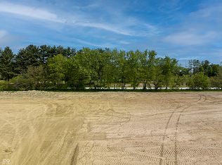 10860 Dartmoor Way, Zionsville, IN 46077