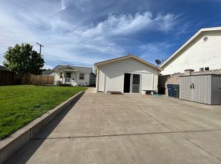 2500 D St, Springfield, OR 97477