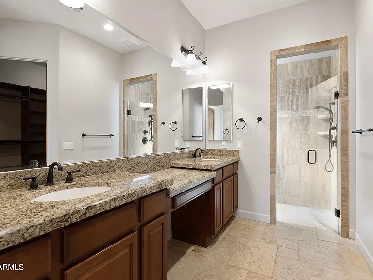 5559 E El Sendero Dr — Photo 22