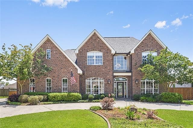 1st image of 112 Lavender Ct