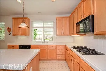 45256 Chateau Ct — Photo 8