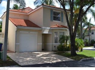 11220 Quiet Water Way, Hollywood, FL 33026