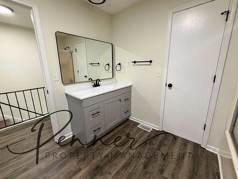 18811 E Lexington Rd — Photo 5