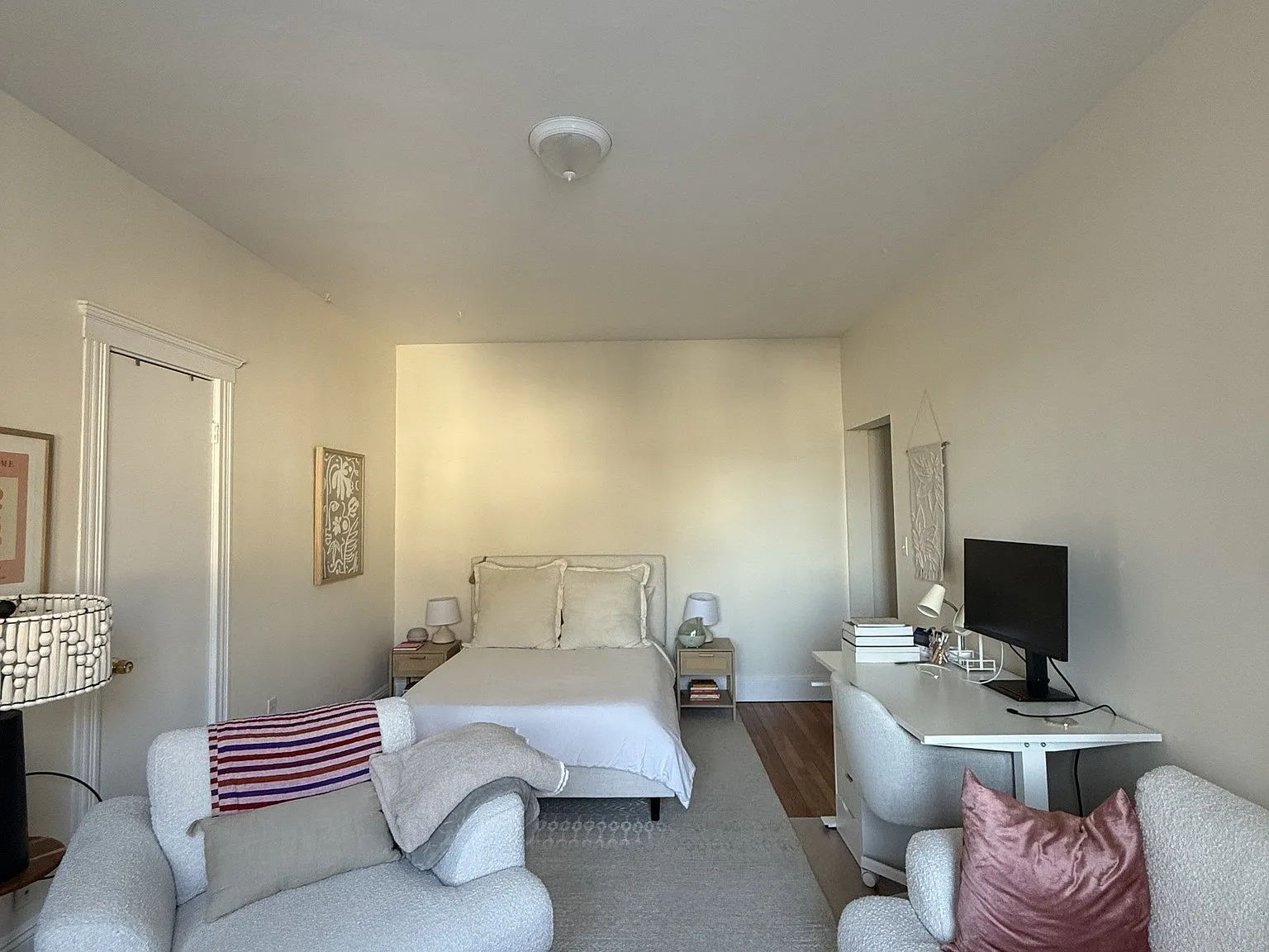Studio, 1.0 bath, $2,100 — Photo 4