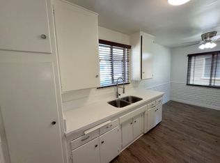 110, North Hollywood, CA 91606