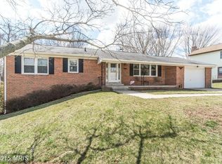 15826 Bradford Dr, Laurel, MD 20707