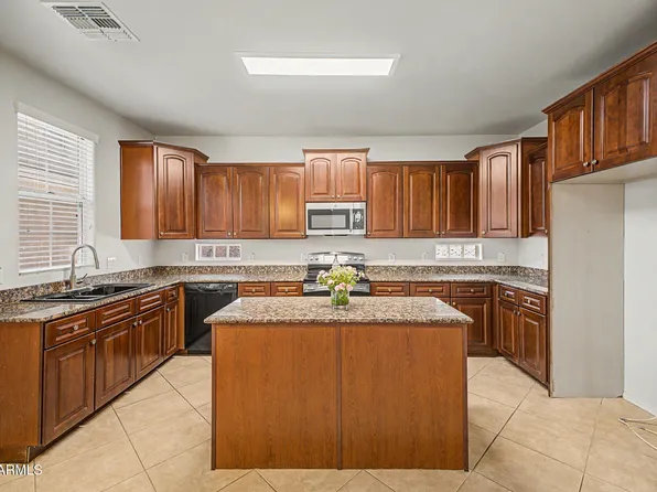 4343 E OAKLAND Street, Gilbert, AZ 85295