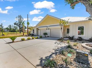 144 Hallandale Ln, Murrells Inlet, SC 29576