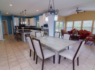 6536 Sunny Dr, Mason, OH 45040