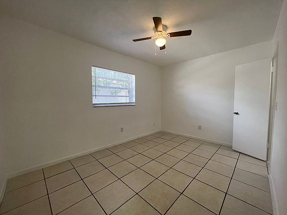 5th image of 708 NE 1st St APT 3
