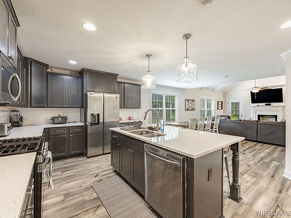 5th image of 307 Hundley Drive