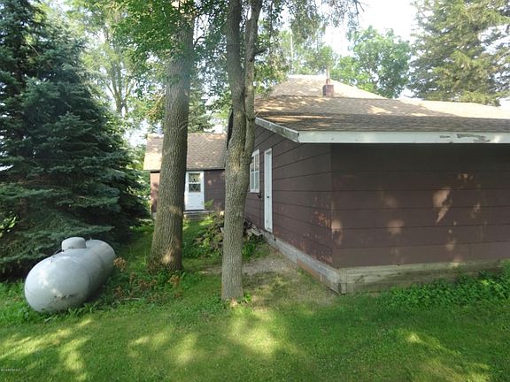 3rd image of 79928 255th St