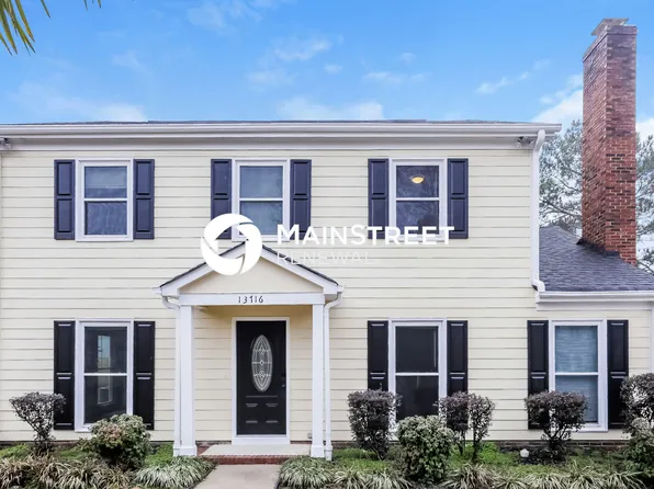 13716 Tynecastle Ln, Matthews, NC 28105